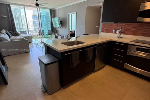 Купить кондоминиум в Майами, Флорида 2 спальни, 101.54м2, № 1986446 - фото 8