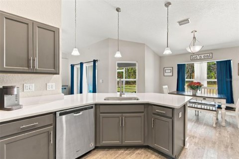 Купить виллу или дом в Бруксвилл, Флорида 10 комнат, 177.54м2, № 2427216 - фото 8