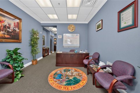 Commercial property in North Port, Florida 2606.09 sq.m. № 2200518 - photo 12