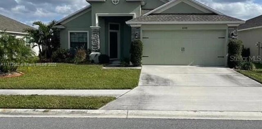 Дом в Лейкленд, Флорида 3 спальни № 1985527