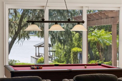 House in Windermere, Florida 6 bedrooms, 451.32 sq.m. № 2217081 - photo 15
