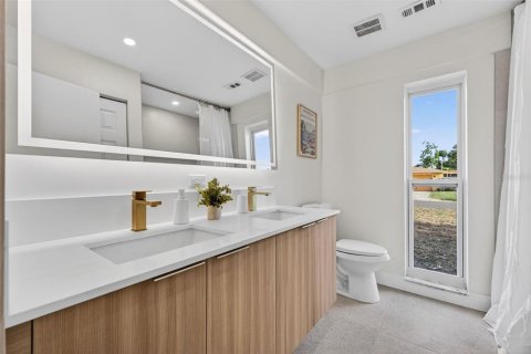Casa en venta en Saint Petersburg, Florida, 3 dormitorios, 163.23 m2 № 2201207 - foto 23