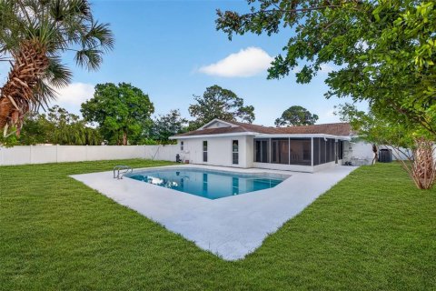 Casa en venta en Saint Petersburg, Florida, 3 dormitorios, 163.23 m2 № 2201207 - foto 30
