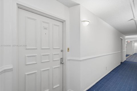 Снять в аренду кондоминиум в Форт-Лодердейл, Флорида 2 спальни, 139.35м2, № 2006924 - фото 6