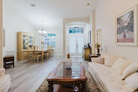 House in Riverview, Florida 4 bedrooms, 218.23 sq.m. № 1879665 - photo 8