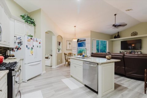 House in Riverview, Florida 4 bedrooms, 218.23 sq.m. № 1879665 - photo 14