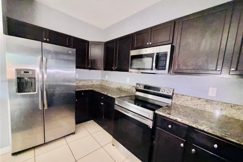 Villa ou maison à vendre à Homestead, Floride: 3 chambres, 133.04 m2 № 2069215 - photo 5