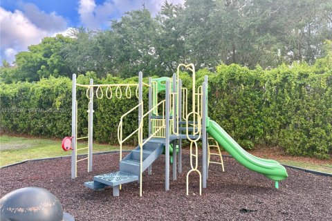 Villa ou maison à vendre à Homestead, Floride: 3 chambres, 133.04 m2 № 2069215 - photo 17