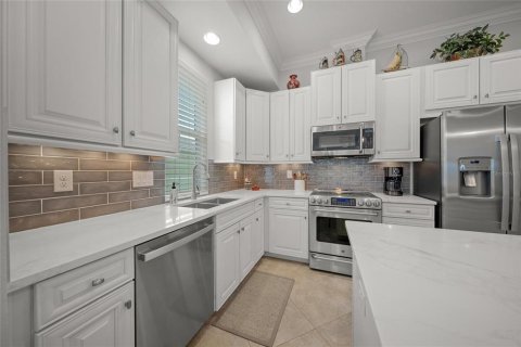 Condo in Bradenton, Florida, 3 bedrooms  № 1907073 - photo 19