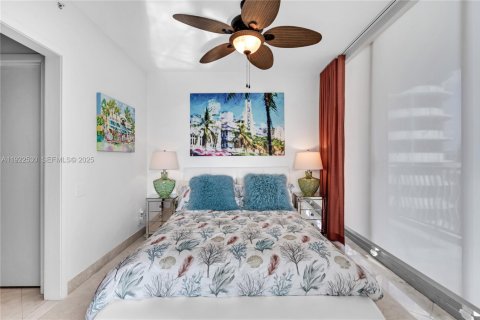 Condo in Miami Beach, Florida, 2 bedrooms  № 2078138 - photo 14