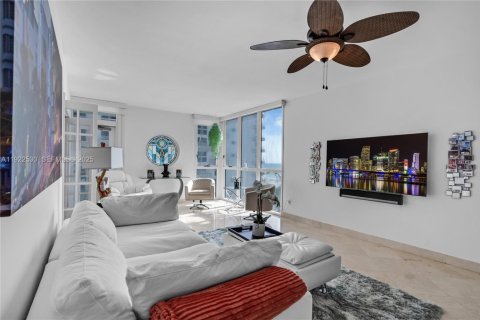 Condo in Miami Beach, Florida, 2 bedrooms  № 2078138 - photo 6