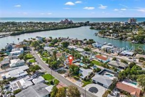 Casa en venta en Saint Pete Beach, Florida, 3 dormitorios, 133.59 m2 № 1675753 - foto 20