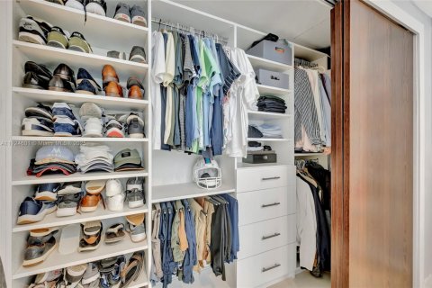 Copropriété à vendre à Miami, Floride: 2 chambres, 90.39 m2 № 1985282 - photo 15