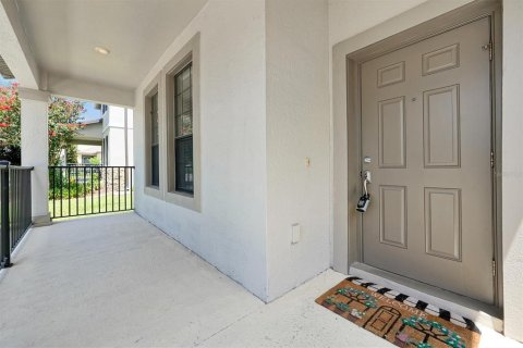 House in Winter Garden, Florida 3 bedrooms, 185.62 sq.m. № 2196261 - photo 4