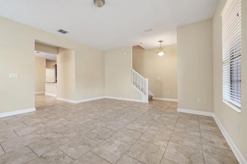 House in Winter Garden, Florida 3 bedrooms, 185.62 sq.m. № 2196261 - photo 7