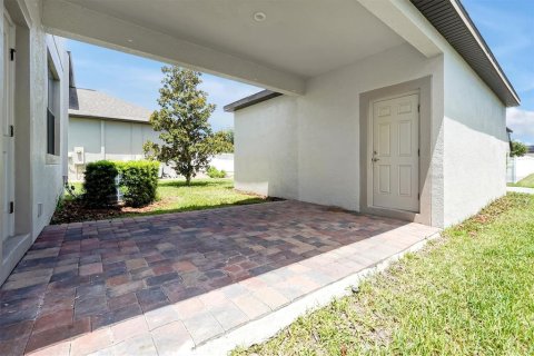 House in Winter Garden, Florida 3 bedrooms, 185.62 sq.m. № 2196261 - photo 30
