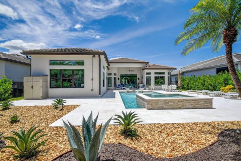 House in Boynton Beach, Florida 4 bedrooms, 303.98 sq.m. № 2185255 - photo 27