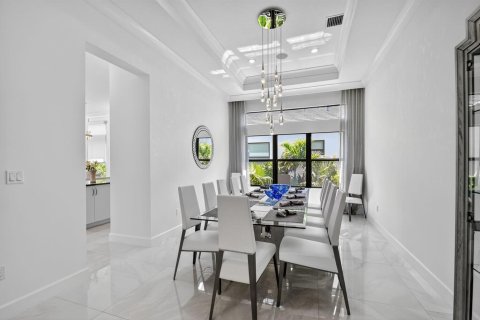 House in Boynton Beach, Florida 4 bedrooms, 303.98 sq.m. № 2185255 - photo 19