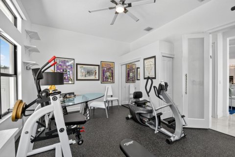 House in Boynton Beach, Florida 4 bedrooms, 303.98 sq.m. № 2185255 - photo 30