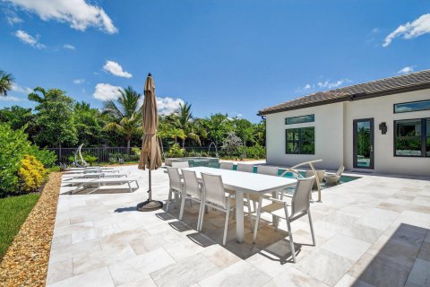 House in Boynton Beach, Florida 4 bedrooms, 303.98 sq.m. № 2185255 - photo 26