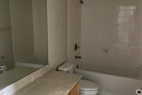 Снять в аренду таунхаус в Киссимми, Флорида 4 комнаты, 128.76м2, № 2280118 - фото 15