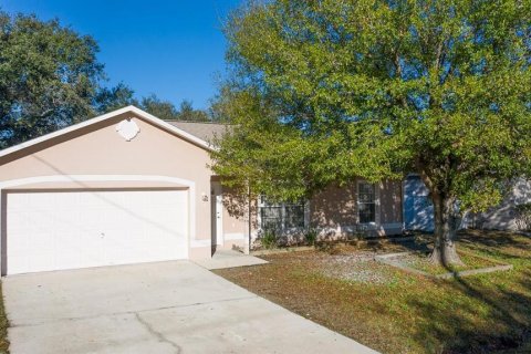 Villa ou maison à Kissimmee, Floride 3 chambres, 112.23 m2 № 2195489