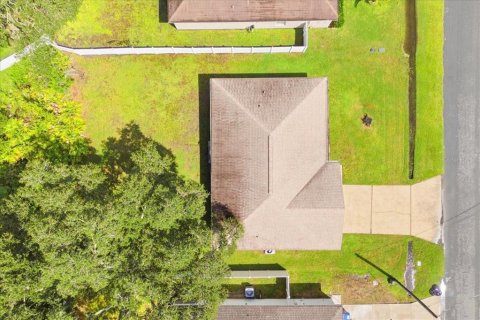 House in Kissimmee, Florida 3 bedrooms, 112.23 sq.m. № 2195489 - photo 29