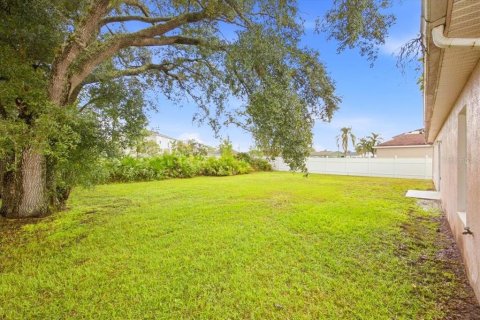 House in Kissimmee, Florida 3 bedrooms, 112.23 sq.m. № 2195489 - photo 25