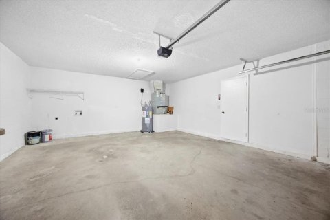 House in Kissimmee, Florida 3 bedrooms, 112.23 sq.m. № 2195489 - photo 22