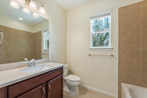 Touwnhouse à vendre à Bradenton, Floride: 3 chambres, 163.32 m2 № 1873225 - photo 25