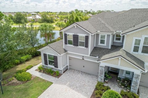Touwnhouse à vendre à Bradenton, Floride: 3 chambres, 163.32 m2 № 1873225 - photo 1