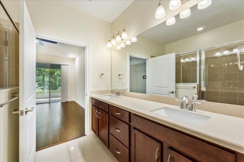 Touwnhouse à vendre à Bradenton, Floride: 3 chambres, 163.32 m2 № 1873225 - photo 18