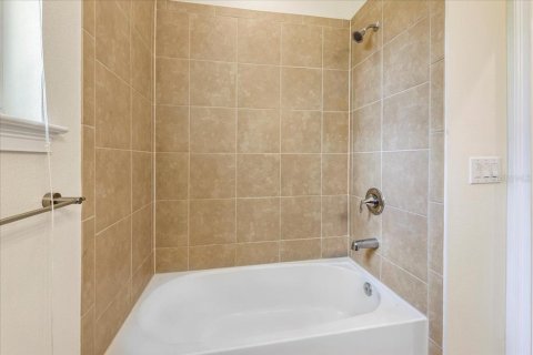 Touwnhouse à vendre à Bradenton, Floride: 3 chambres, 163.32 m2 № 1873225 - photo 27