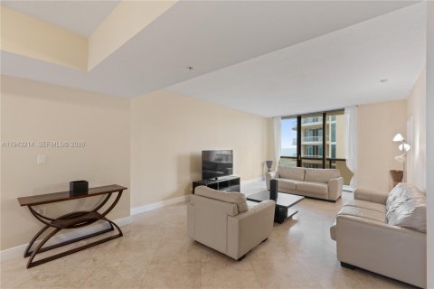 Condominio en venta en Sunny Isles Beach, Florida, 2 dormitorios, 167.04 m2 № 2008640 - foto 6
