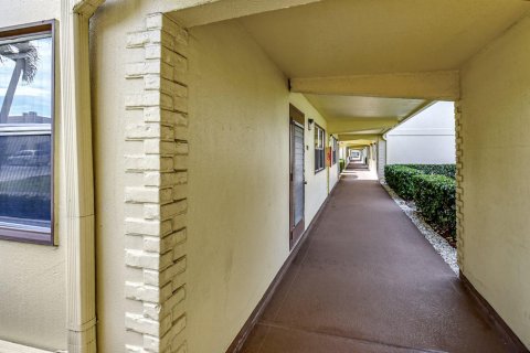 Condominio en venta en Delray Beach, Florida, 2 dormitorios, 84.26 m2 № 851704 - foto 1