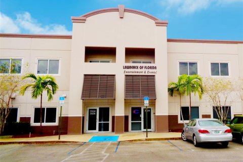 Immobilier commercial à Coral Springs, Floride № 2170828