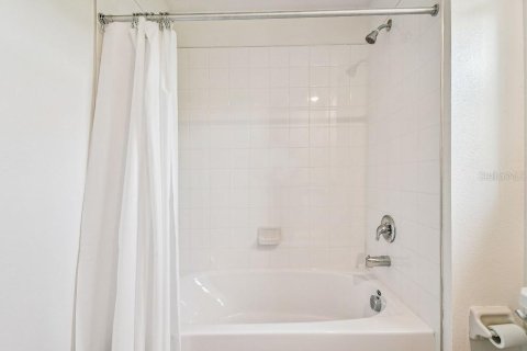 Adosado en venta en New Port Richey, Florida, 2 dormitorios, 143.16 m2 № 1906309 - foto 27