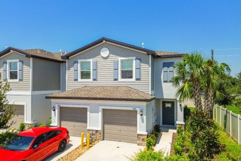 Adosado en venta en New Port Richey, Florida, 2 dormitorios, 143.16 m2 № 1906309 - foto 28