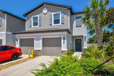 Adosado en venta en New Port Richey, Florida, 2 dormitorios, 143.16 m2 № 1906309 - foto 1