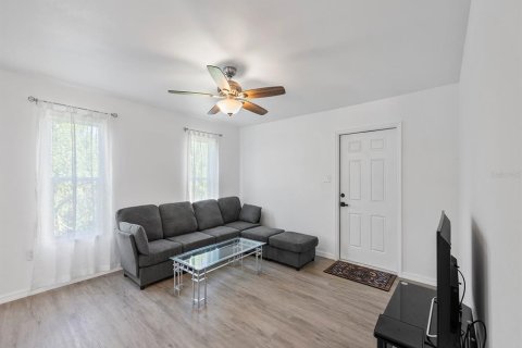 Immobilier commercial à vendre à Port Charlotte, Floride: 4 chambres, 176.89 m2 № 2233406 - photo 25