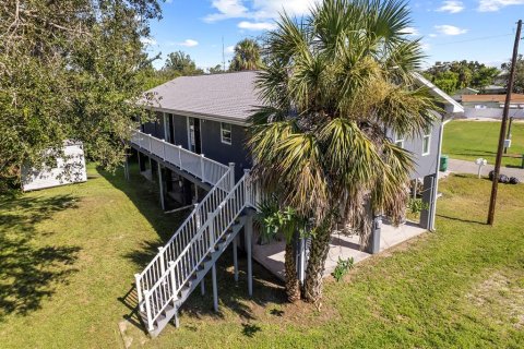 Immobilier commercial à vendre à Port Charlotte, Floride: 4 chambres, 176.89 m2 № 2233406 - photo 6