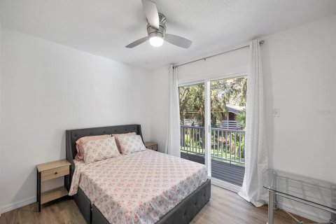 Immobilier commercial à vendre à Port Charlotte, Floride: 4 chambres, 176.89 m2 № 2233406 - photo 29