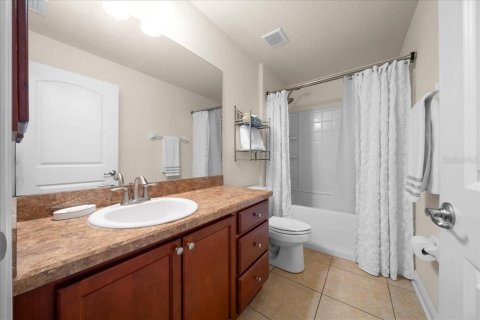 House in Ocala, Florida 4 bedrooms, 215.16 sq.m. № 2235405 - photo 25