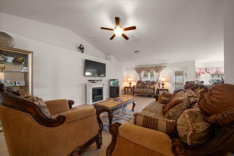 House in Ocala, Florida 4 bedrooms, 215.16 sq.m. № 2235405 - photo 5