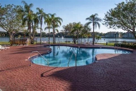 Condominio en alquiler en Oakland Park, Florida, 1 dormitorio, 74.69 m2 № 2052261 - foto 12