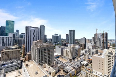 Купить кондоминиум в Майами, Флорида 2 спальни, 96.25м2, № 1957821 - фото 15