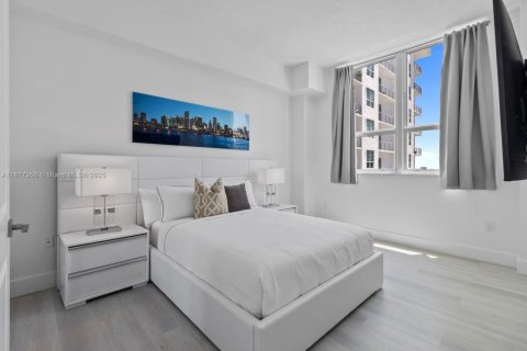 Купить кондоминиум в Майами, Флорида 2 спальни, 96.25м2, № 1957821 - фото 11