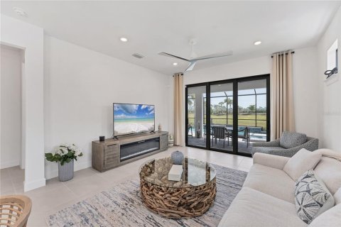 Casa en venta en Nokomis, Florida, 2 dormitorios, 130.53 m2 № 1717796 - foto 12
