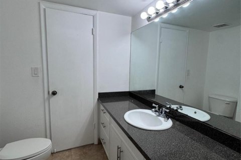 Copropriété à louer à Sunrise, Floride: 2 chambres, 87.7 m2 № 2386819 - photo 15
