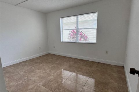 Copropriété à louer à Sunrise, Floride: 2 chambres, 87.7 m2 № 2386819 - photo 19